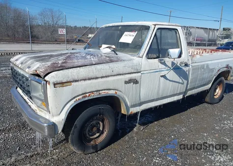 1981 Ford F150 z USA, uszkodzony, nr VIN 1FTDF15G0BPA57305